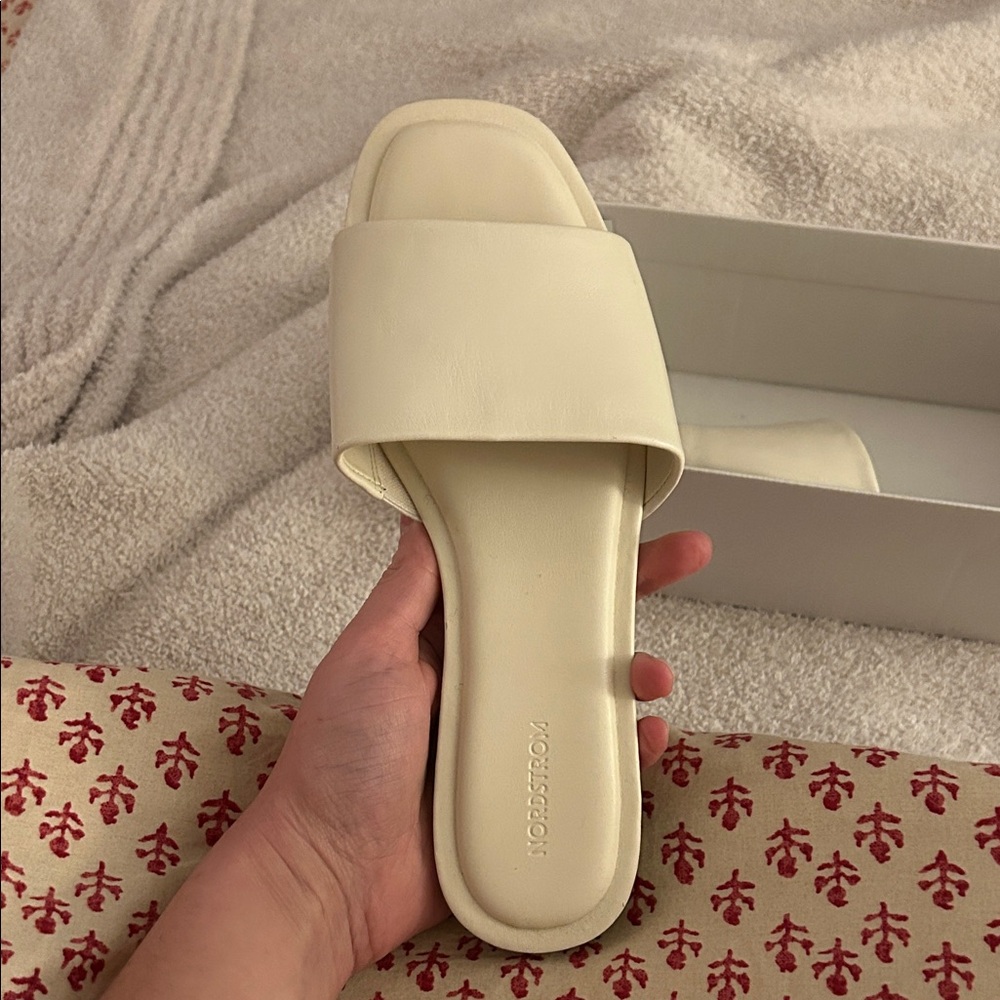 Nordstrom Women's Sandals - Cream
